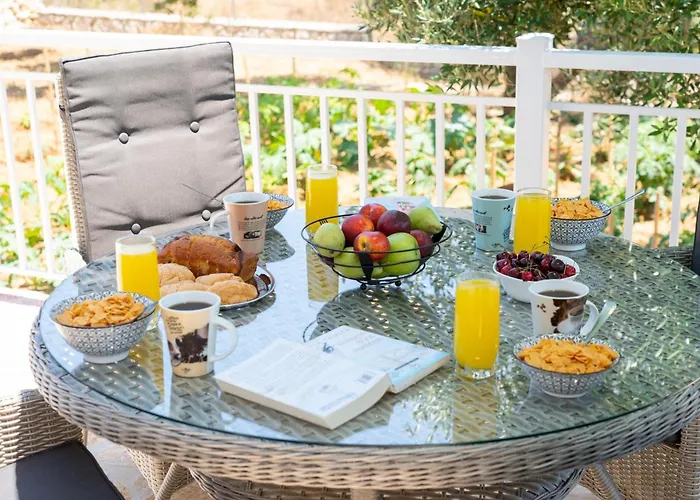 Dendra At Skala דירה