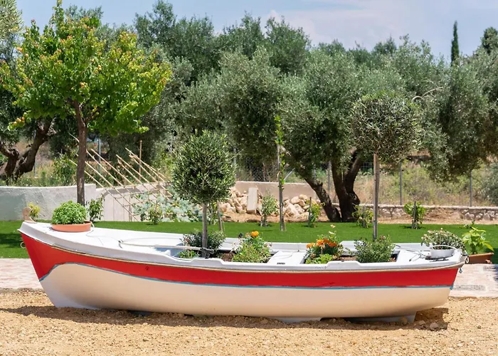 Dendra At Skala דירה